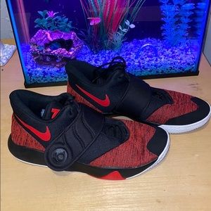 KD Trey 5 Basketball Shoes